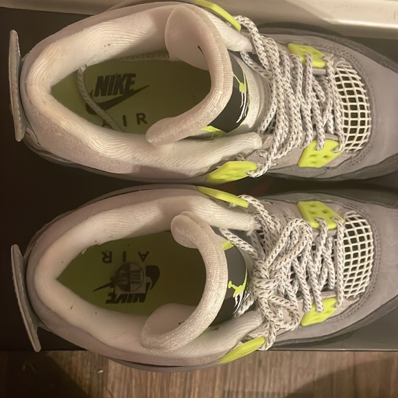 2020 Air Jordan 4 Retro SE ‘Neon 95’ - Picture 8 of 9